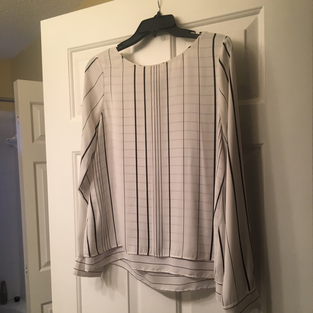 White House Black Market blouse
